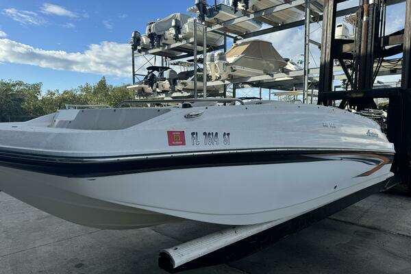 Photo of the 2021 Hurricane SunDeck Sport 188-OB