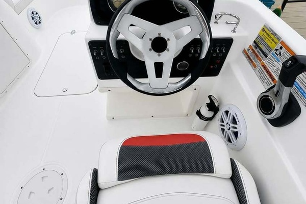 18ft Hurricane Yacht For Sale