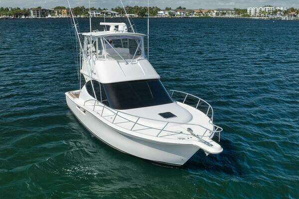 2015 Tiara Yachts 39