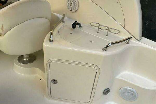 2001 Sea Ray 28
