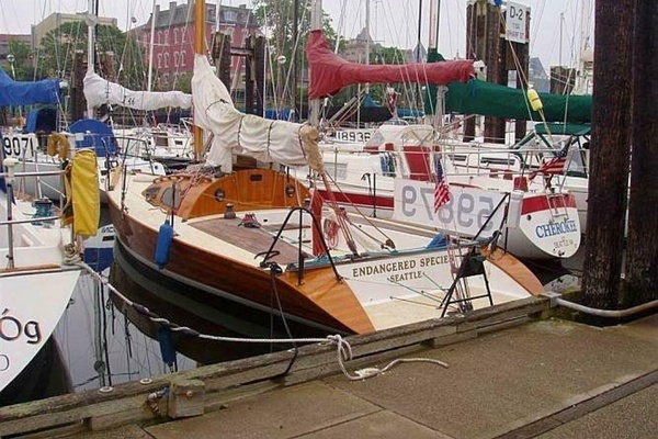30ft Custom Yacht For Sale