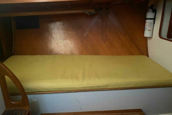 30ft Custom Yacht For Sale