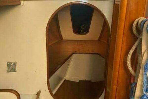 Photo of the 1997 Custom 30 Performance Sloop