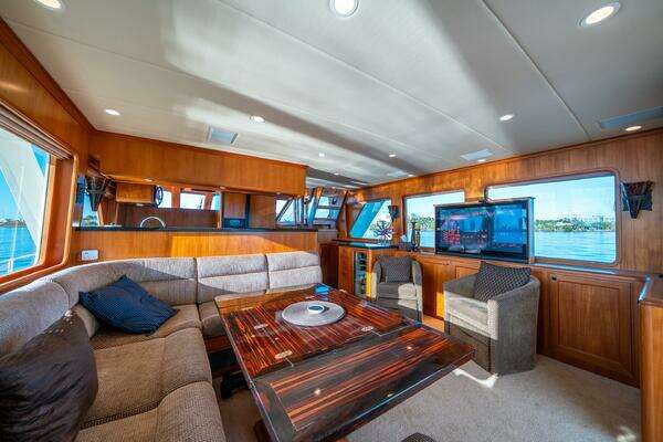 2006 Offshore Yachts 72
