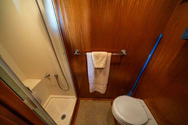 2006 Offshore Yachts 72