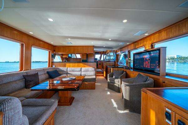 2006 Offshore Yachts 72
