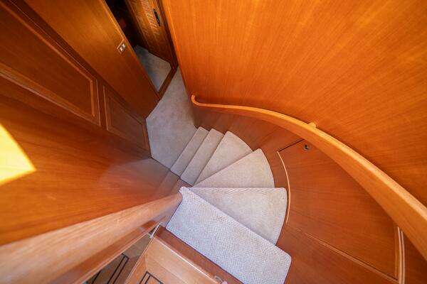 2006 Offshore Yachts 72