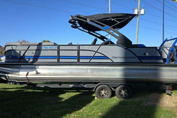 2023 Berkshire 25