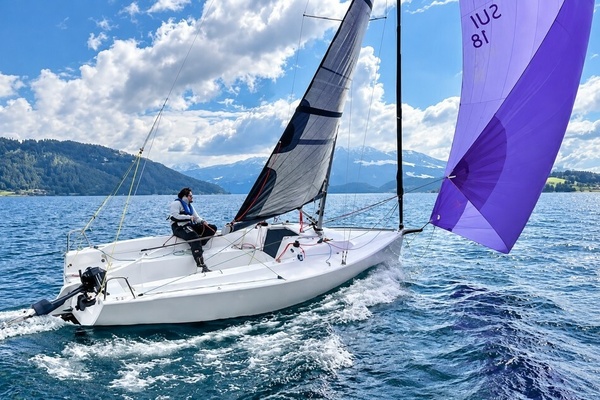23ft J Boats Yacht For Sale