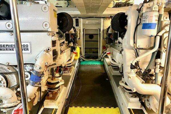 2000 Custom Carolina 56