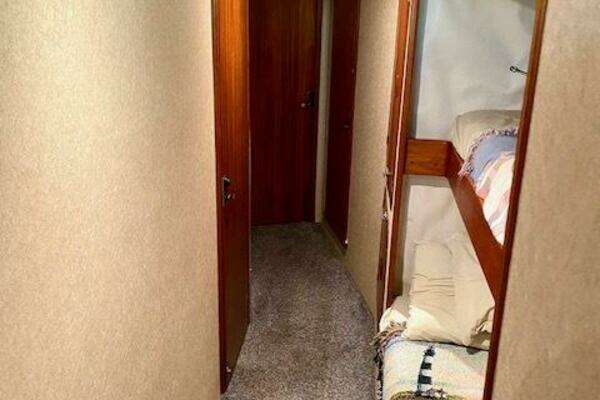 2000 Custom Carolina 56