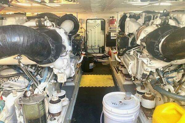 2000 Custom Carolina 56