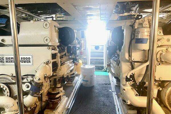 2000 Custom Carolina 56