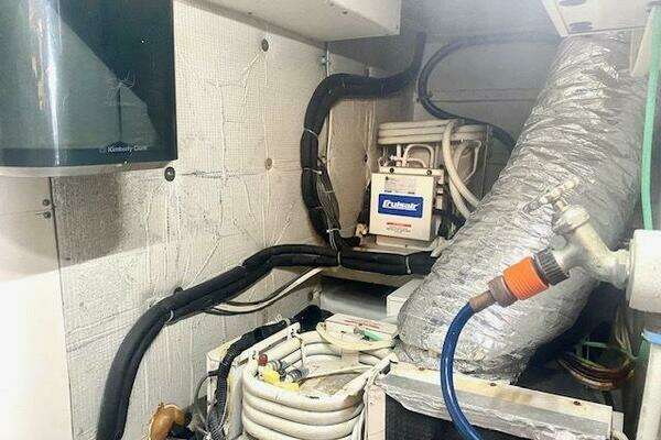 2000 Custom Carolina 56