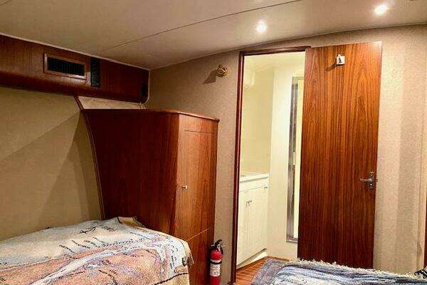 2000 Custom Carolina 56