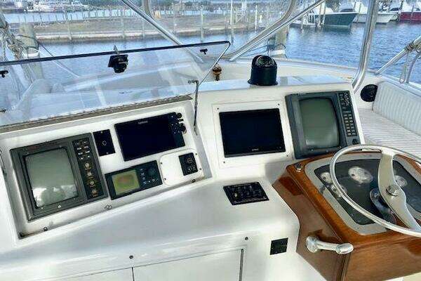 2000 Custom Carolina 56