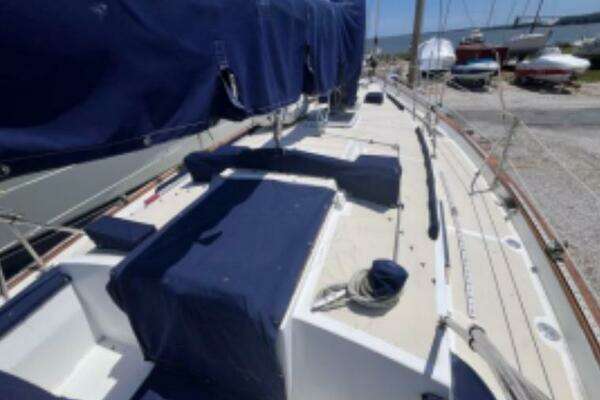 Photo of the 1985 Morgan 384