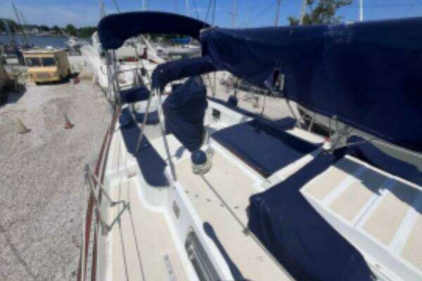 Photo of the 1985 Morgan 384