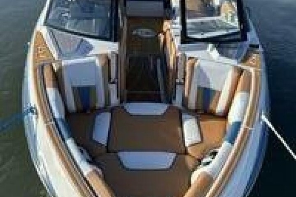 23ft Malibu Yacht For Sale