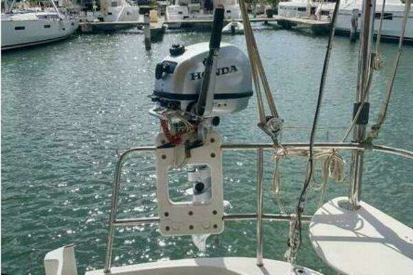 Photo of the 2007 Beneteau 423