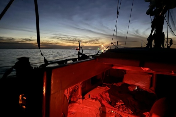 38ft Morgan Yacht For Sale