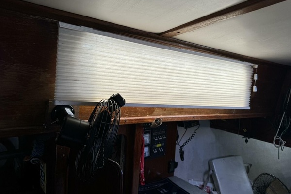 38ft Morgan Yacht For Sale