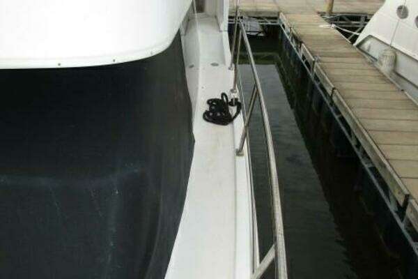 Photo of the 1999 Carver 40 Cockpit "Nauti Savages II"