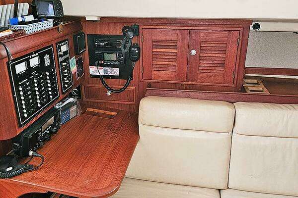 Photo of the 2000 Island Packet 350 "KATYDID"