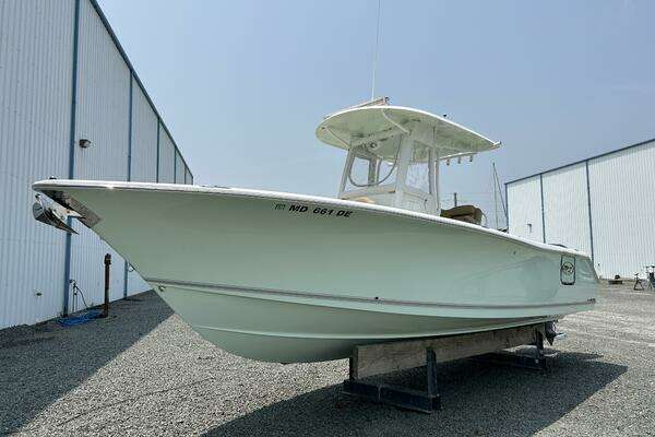 2016 Sea Hunt 27