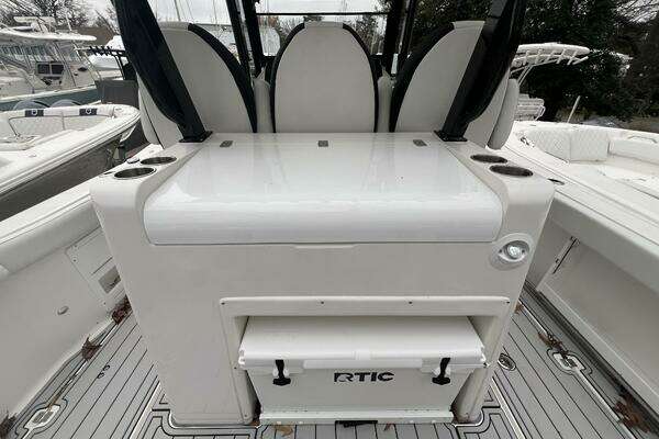 2025 Sea Fox 32