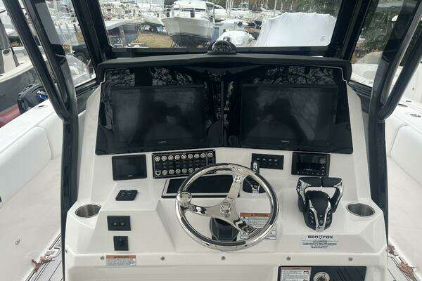 2025 Sea Fox 32