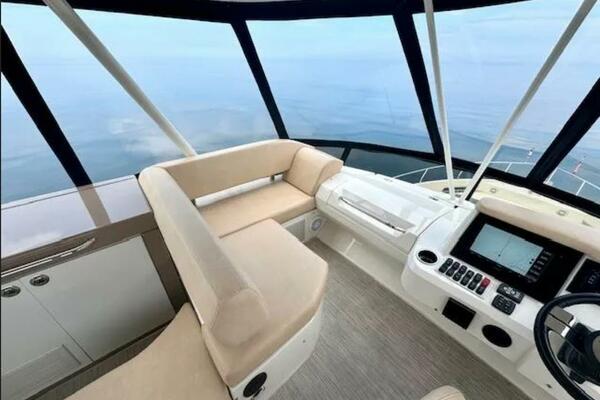 Stress Relief 52ft Carver Yacht For Sale Stress Relief 52ft Carver Yacht For Sale