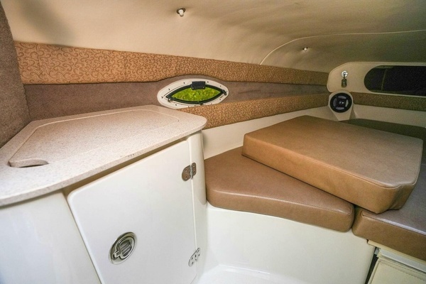 21ft Stingray Yacht For Sale