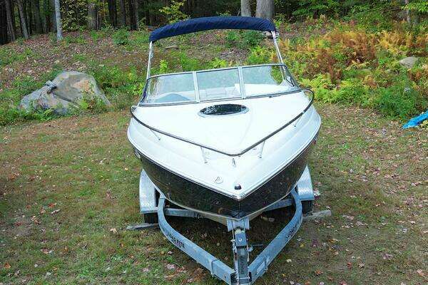 Photo of the 2016 Stingray 225 CR