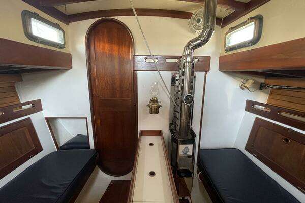 Photo of the 1982 Cape George 31 "Kate"