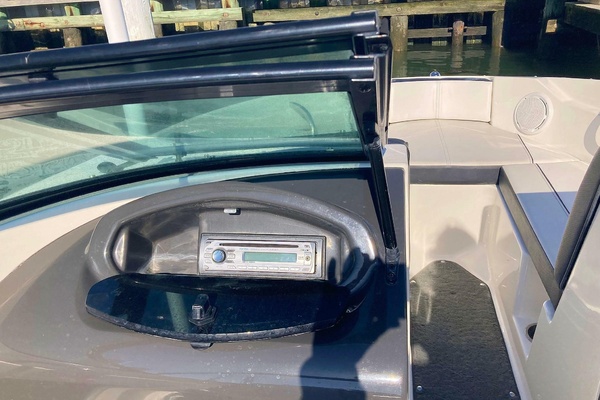 20ft Sea Ray Yacht For Sale