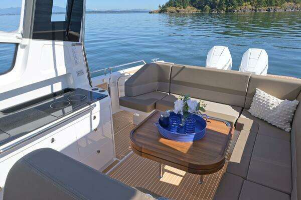 Nimbus W11 Yacht For Sale