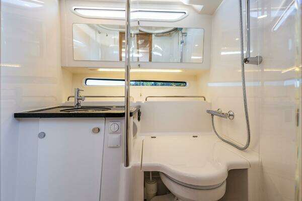 Nimbus W11 Yacht For Sale