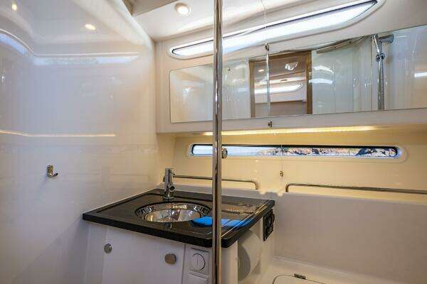 Nimbus W11 Yacht For Sale