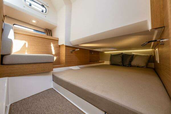 Nimbus W11 Yacht For Sale