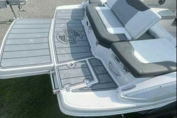23ft Chaparral Yacht For Sale