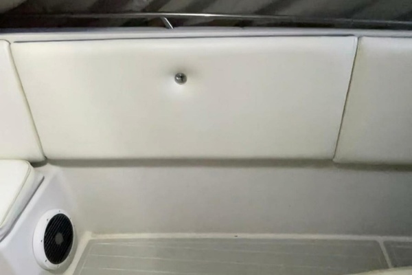 30ft Wellcraft Yacht For Sale