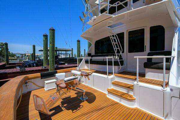 Photo of the 2004 Viking 65 Enclosed Bridge w/Tower "Enclosed Bridge w/Tower"