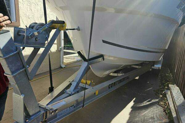 Photo of the 2023 Jeanneau NC795 S2