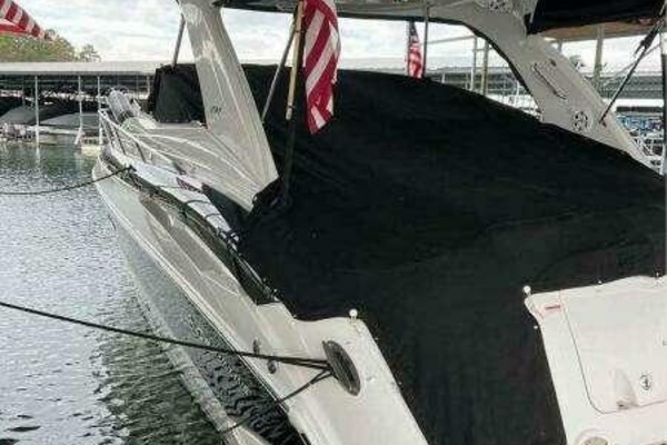 35ft Crownline Yacht For Sale