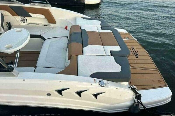 23ft Chaparral Yacht For Sale