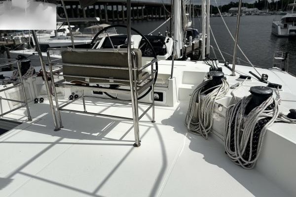 Lagoon Lagoon 560 Yacht For Sale