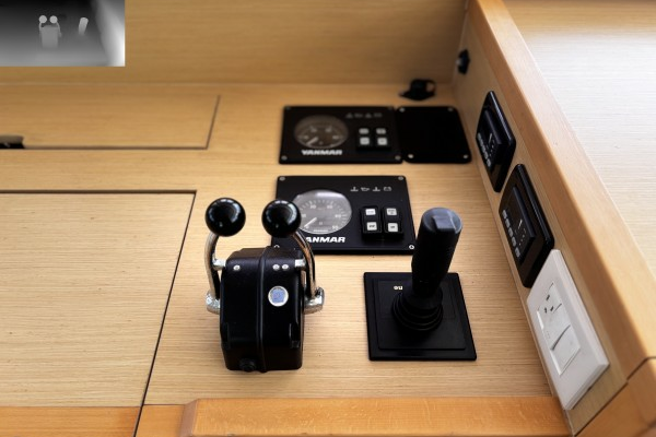 Lagoon Lagoon 560 Yacht For Sale