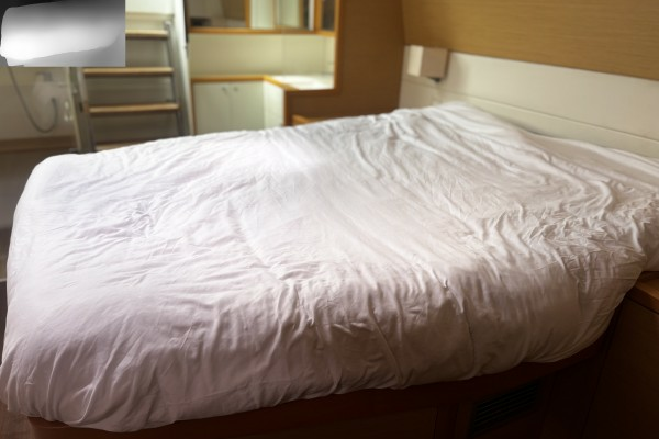 Lagoon Lagoon 560 Yacht For Sale