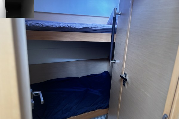 Lagoon Lagoon 560 Yacht For Sale